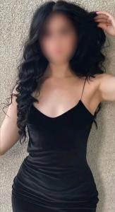 677642263: Chica busca chico en Madrid