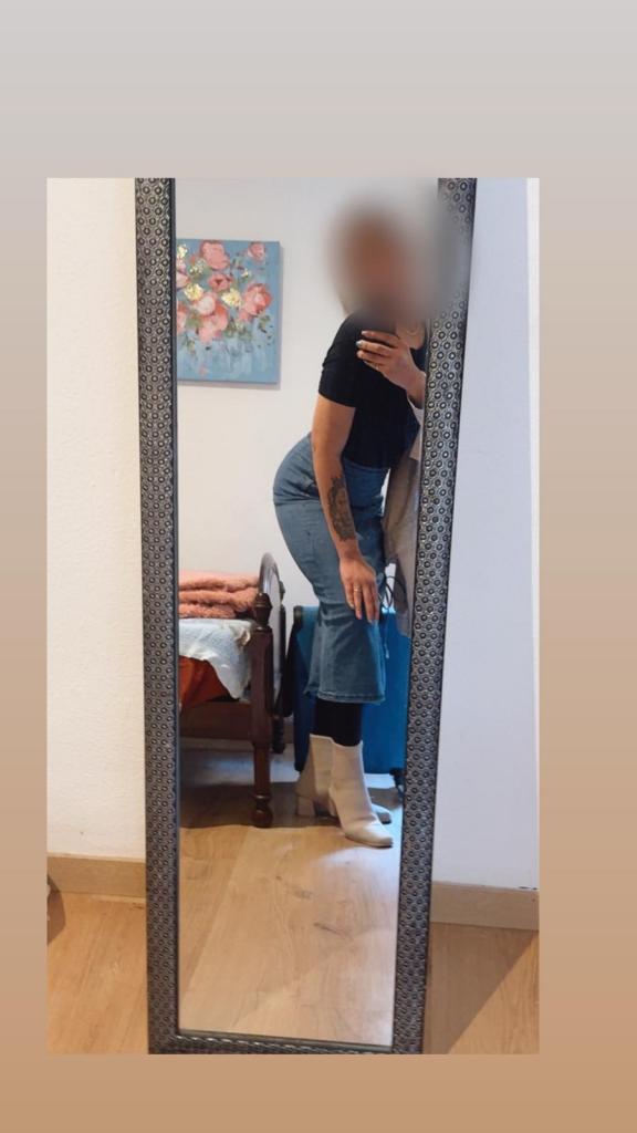 614220298: Travesti en León