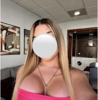 602359475: Chica busca chico en Sevilla