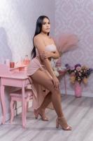 647082571: Chica busca chico en Barcelona