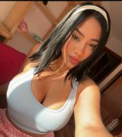 613873600: Chica busca chico en La Coruña