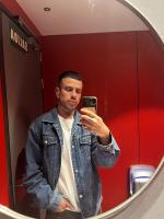 610081615: Chico busca chica en Valencia