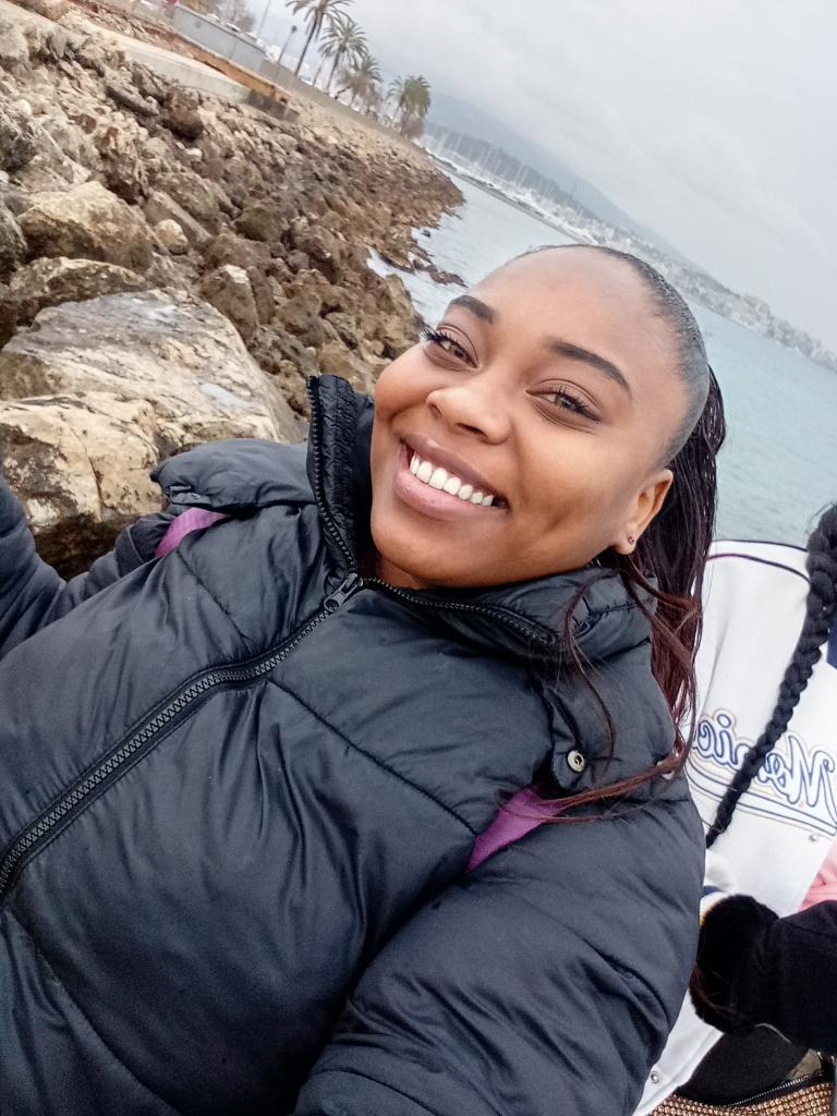 Chica busca chico en Mallorca: 