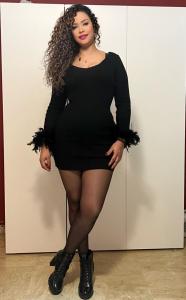 655421435: Chica busca chico en Melilla