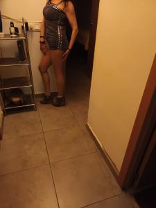 677754548: Chica busca chico en Tarragona