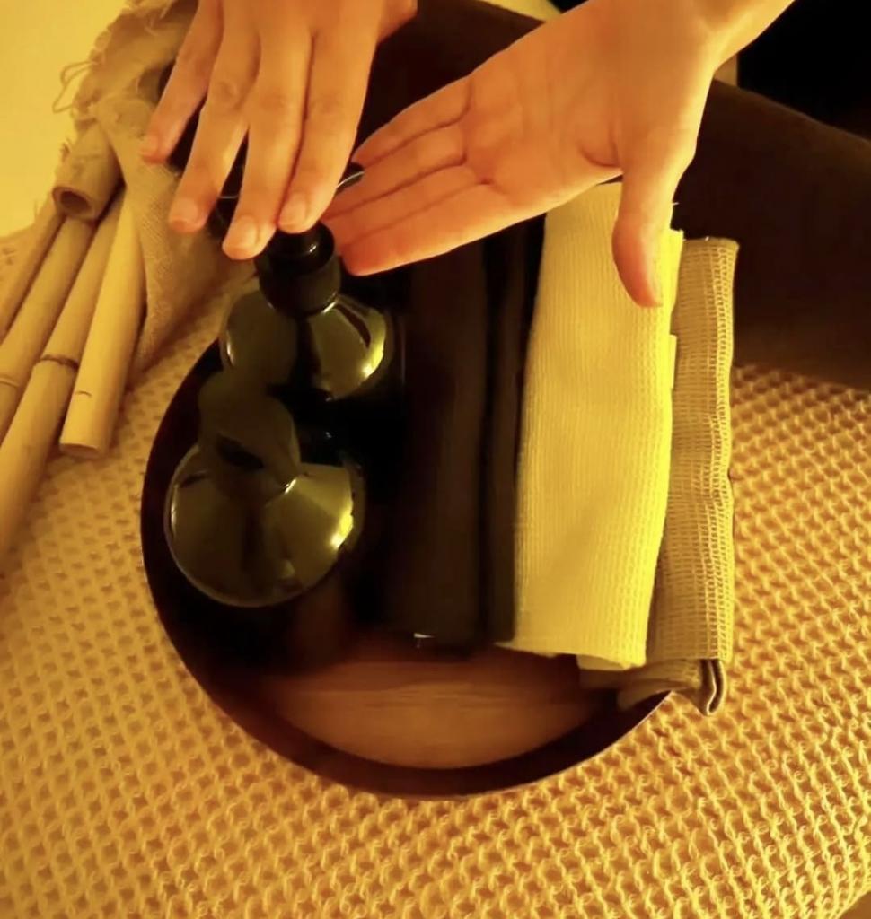 653513223: Chica busca chico en Barcelona