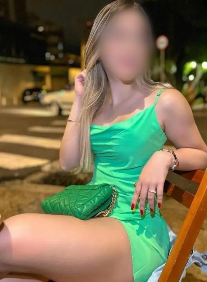 611274794: Chica busca chico en León