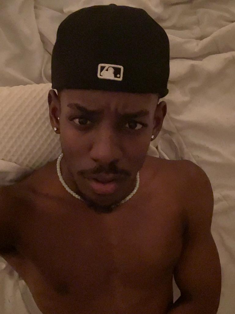 671155208: Chico busca chica en Madrid