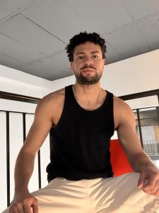 613839977: Chico busca chica en Zaragoza