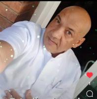 613124708: Chico busca chica en Barcelona