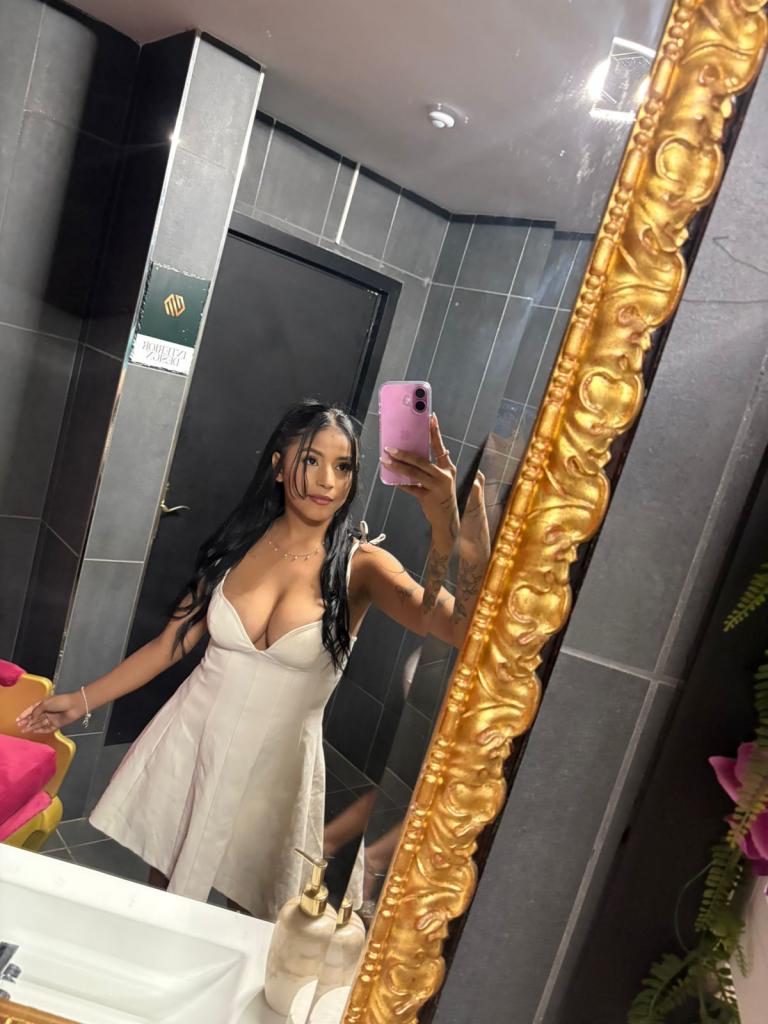 Chica busca chico en Asturias: 