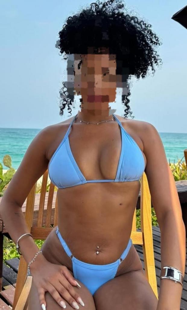 Chica busca chico en La Coruña: Chica busca chico