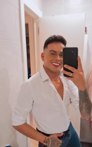 Chico busca chica en Barcelona: 