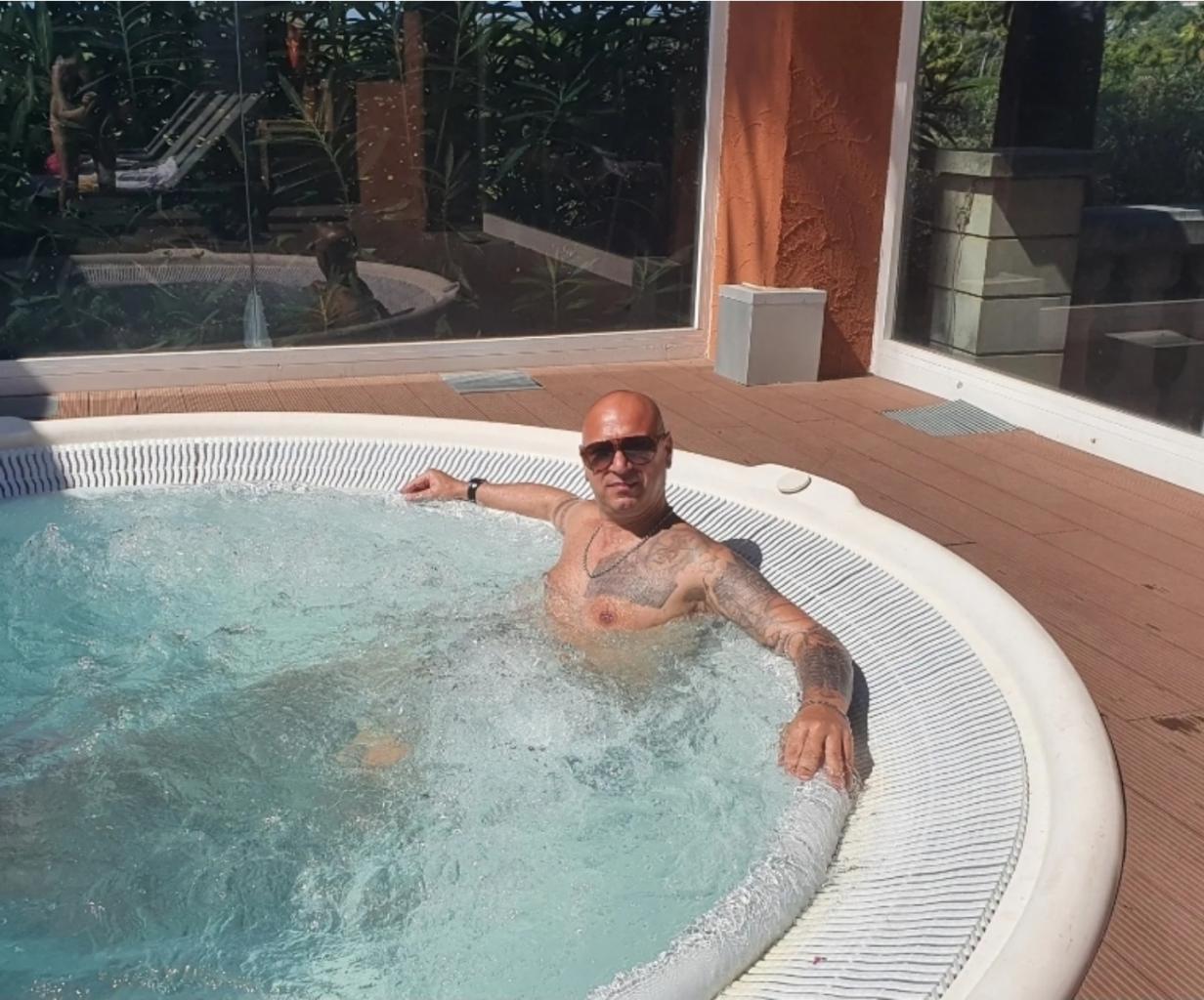 Chico busca chica en Álava: 