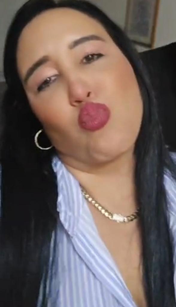 Chica busca chico en Cuenca: 