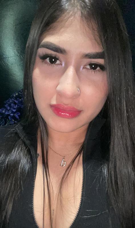 632192874: Chica busca chico en Navarra