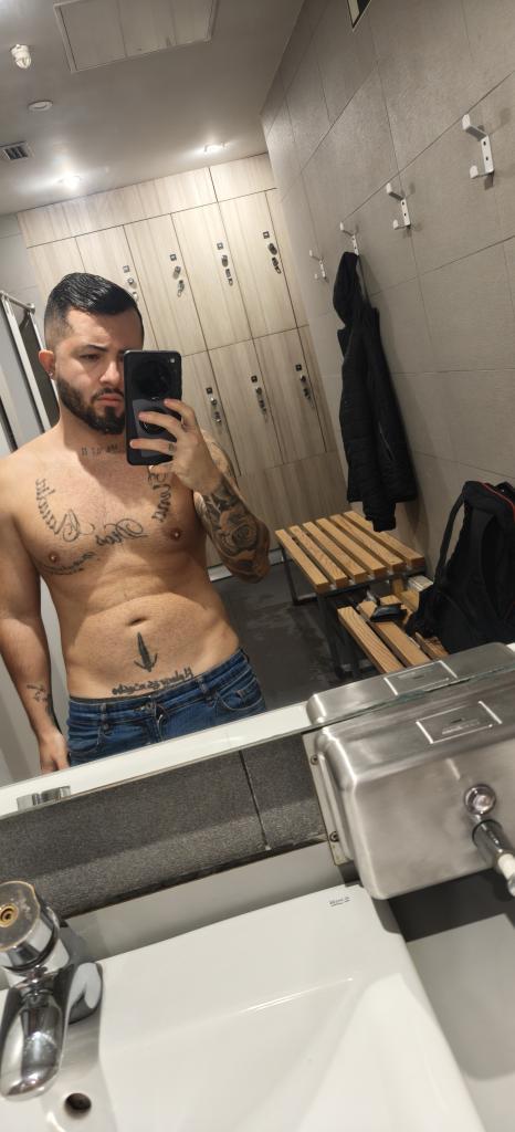 Chico busca chica en Navarra: 