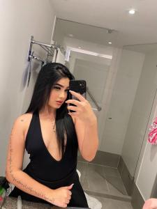 617032083: Chica busca chico en Madrid