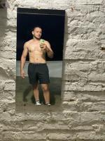 641464627: Chico busca chica en Madrid