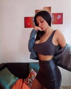 623465105: Chica busca chico en Alicante