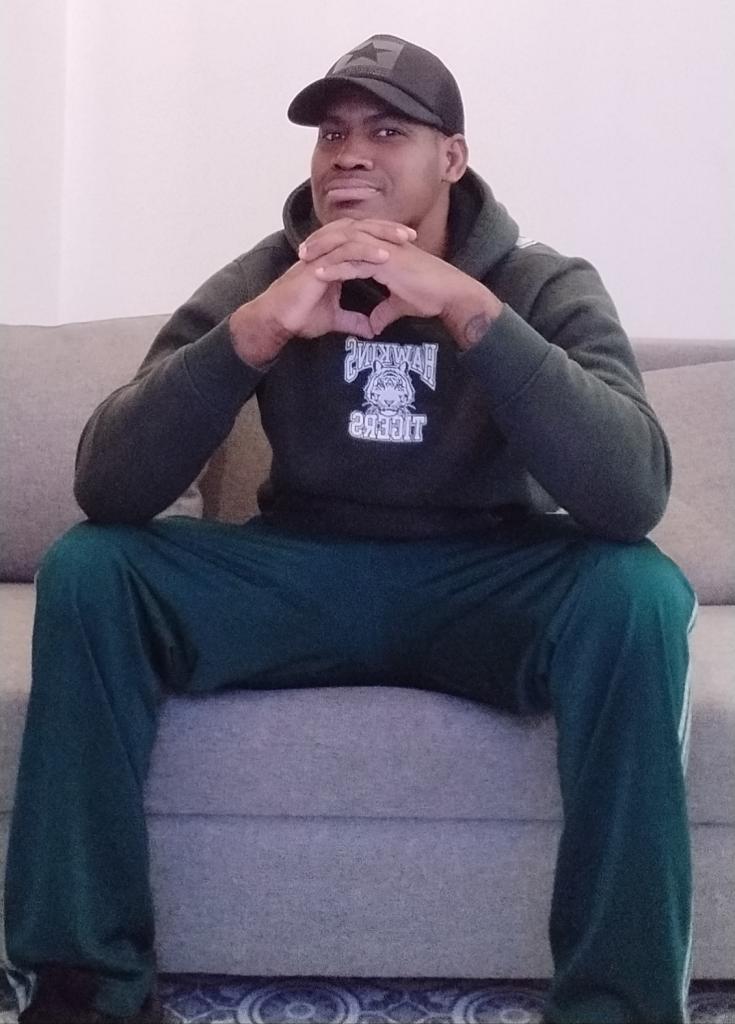 667872368: Chico busca chica en Málaga