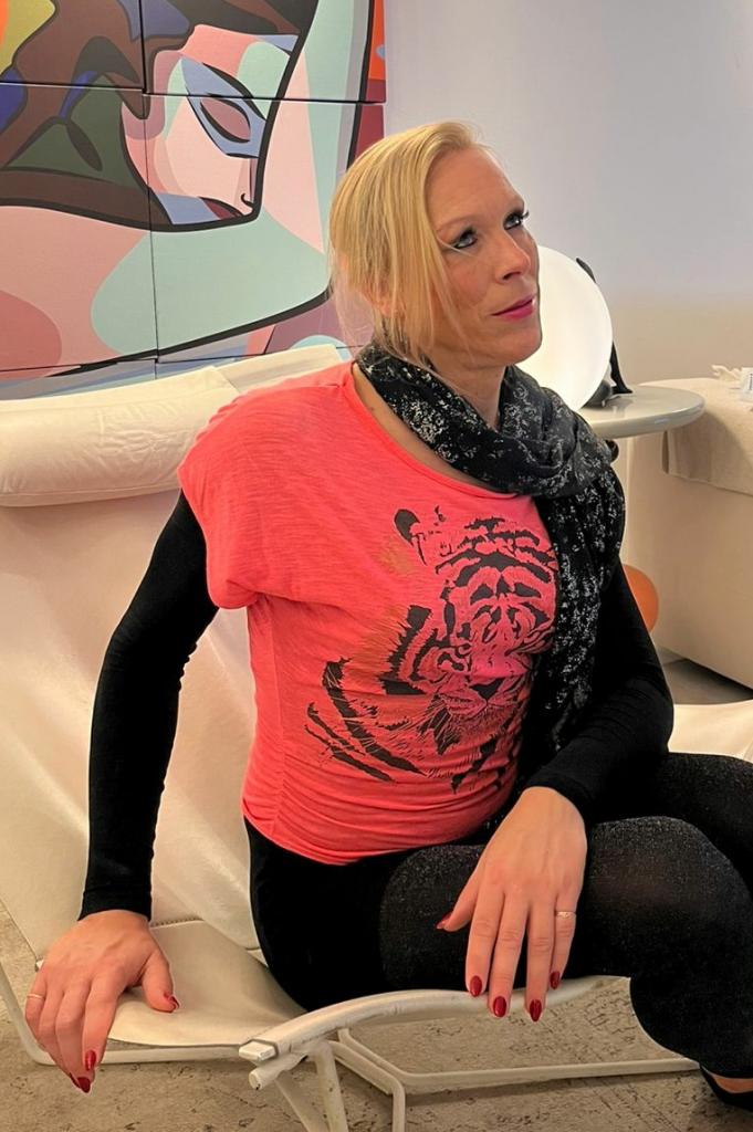 613498714: Travesti en Málaga