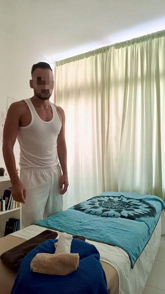 641765487: Chico busca chica en Las Palmas