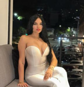 643104927: Chica busca chico en La Rioja