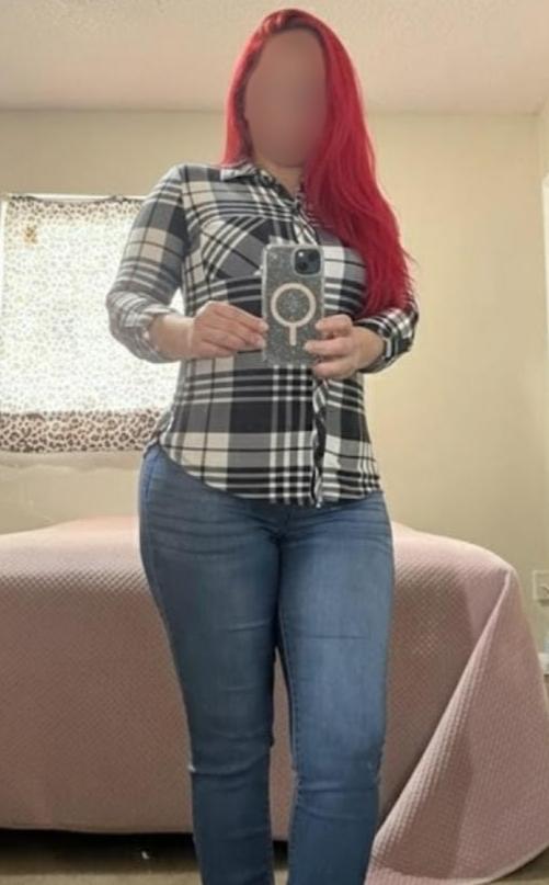 643255339: Chica busca chico en Lérida