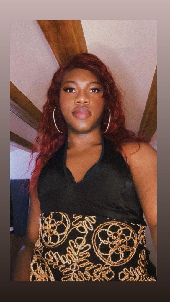 687123603: Transexual en Barcelona