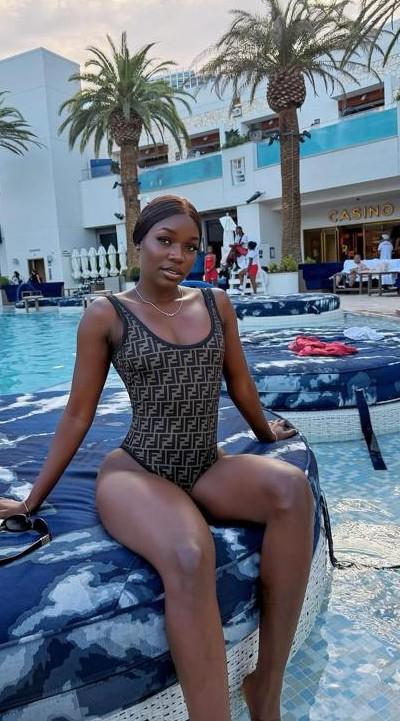 Chica busca chico en Jaén: 