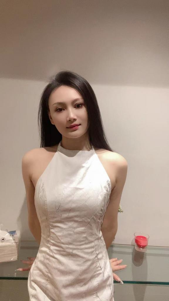 Chica busca chico en Madrid: Chica busca chico