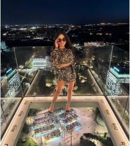 624737341: Chica busca chico en Valencia