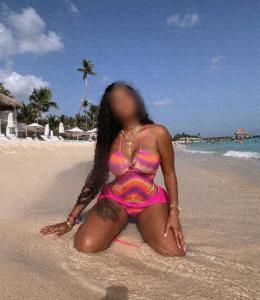 Chica busca chico en Granada: 