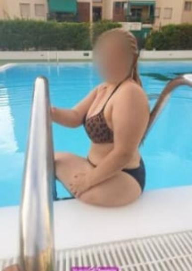 Chica busca chico en Tenerife: 