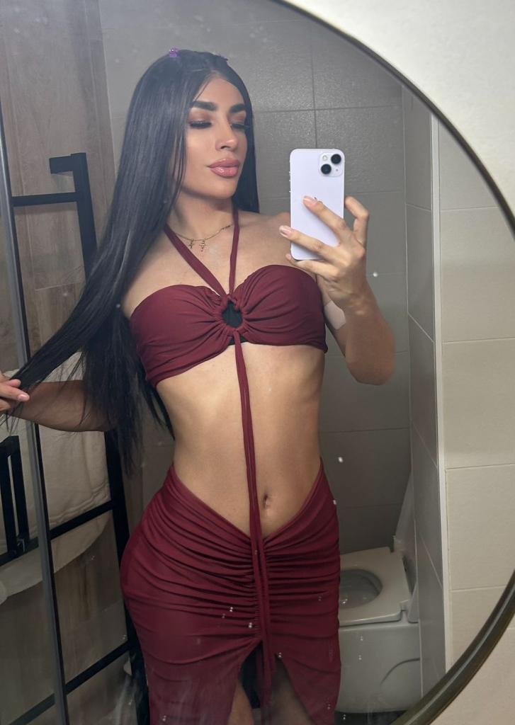 613933592: Travesti en Málaga