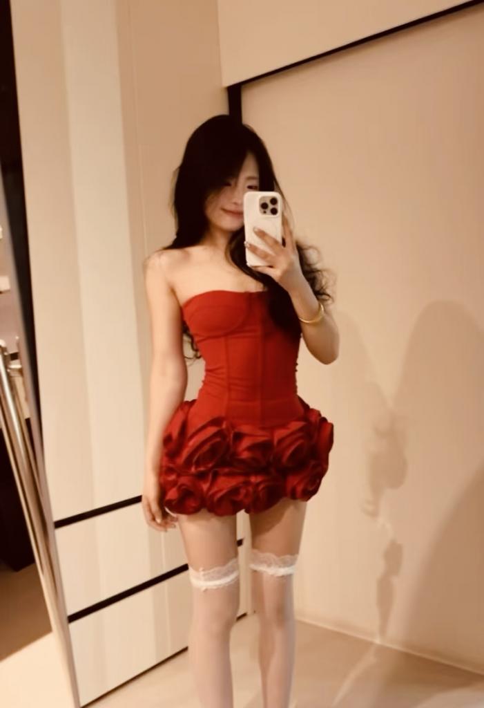 614910787: Chica busca chico en Barcelona