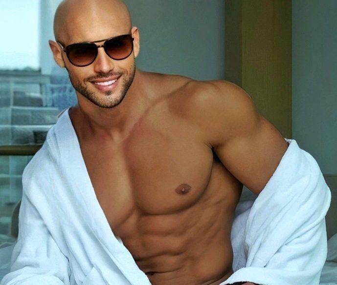 634693841: Chico busca chica en Sevilla