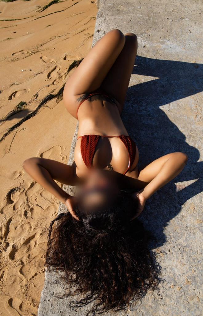 614138291: Chica busca chico en Álava