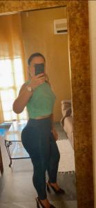 627480125: Chica busca chico en Sevilla