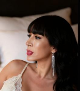 671364530: Transexual en Gerona