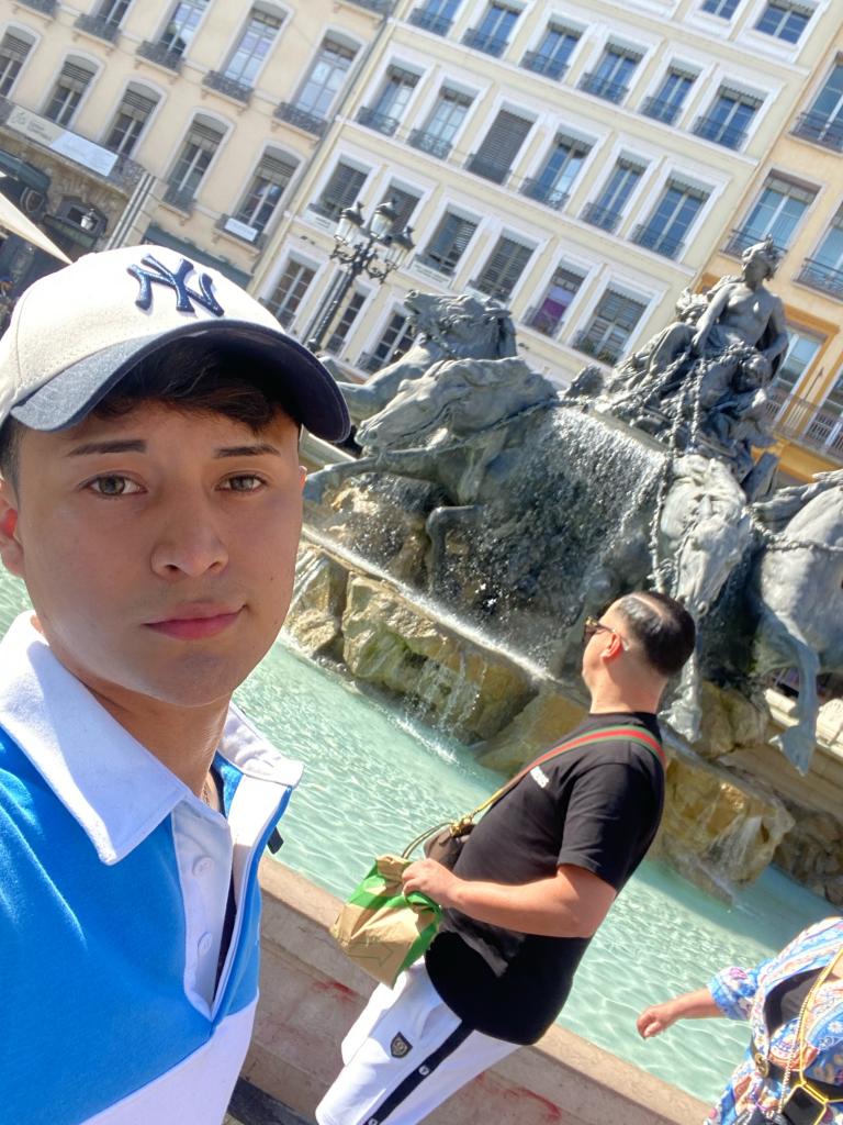 614527123: Chico busca chica en Alicante