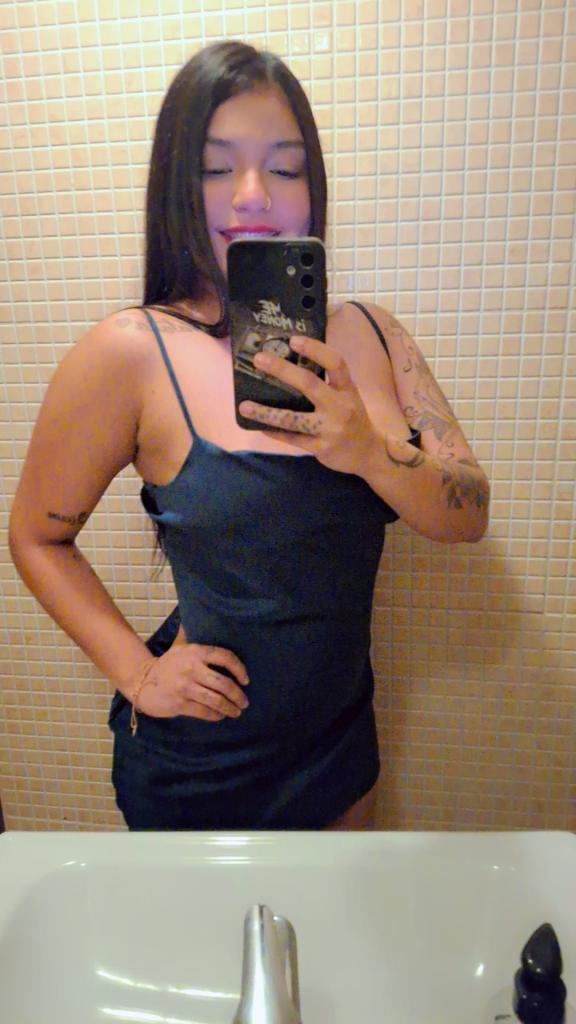 625743119: Chica busca chico en Gerona