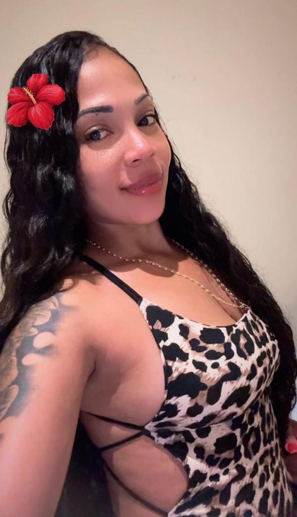 606641258: Chica busca chico en Murcia