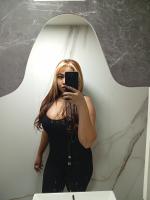 642637038: Chica busca chico en Barcelona