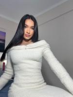 631632239: Chica busca chico en Barcelona