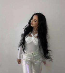 634177945: Chica busca chico en La Coruña