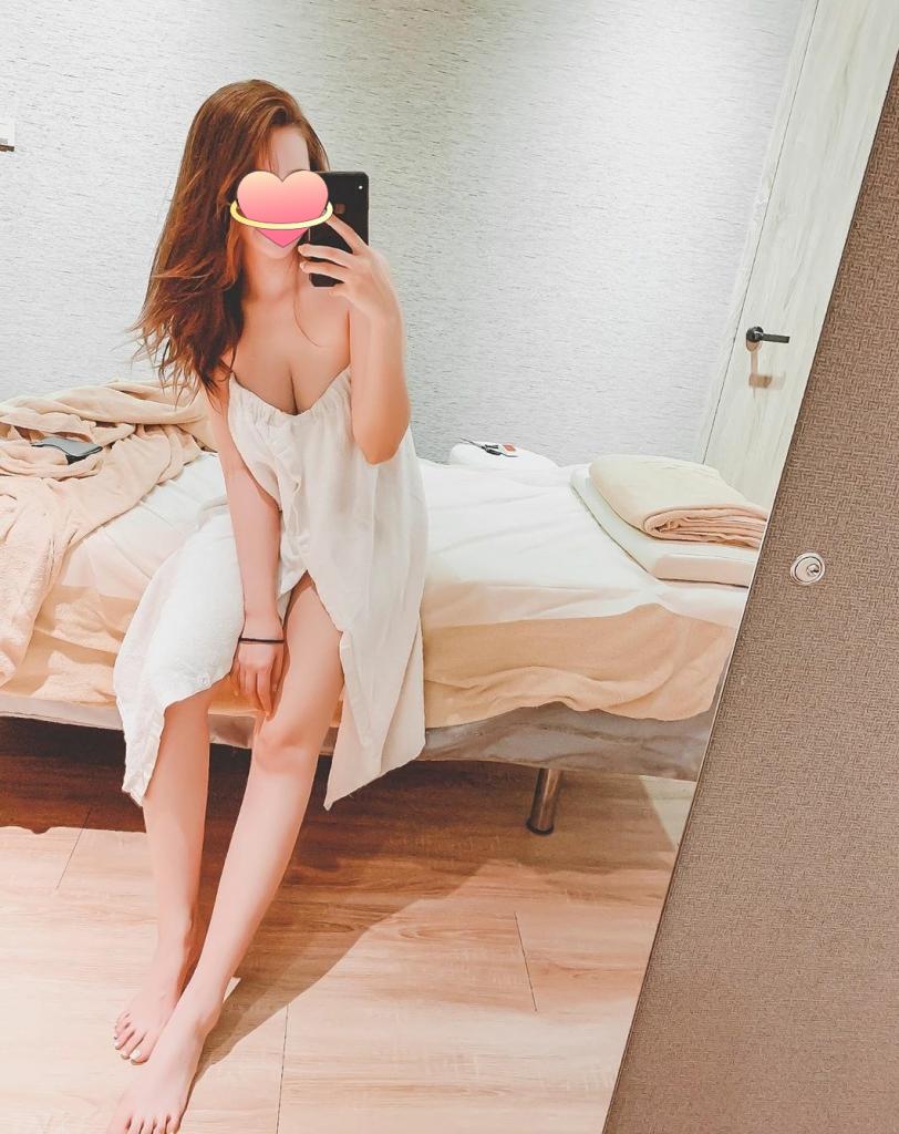 627585658: Chica busca chico en Barcelona