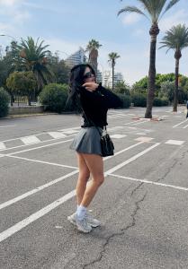 613298732: Chica busca chico en Cantabria