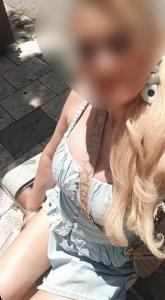 697306713: Chica busca chico en Murcia